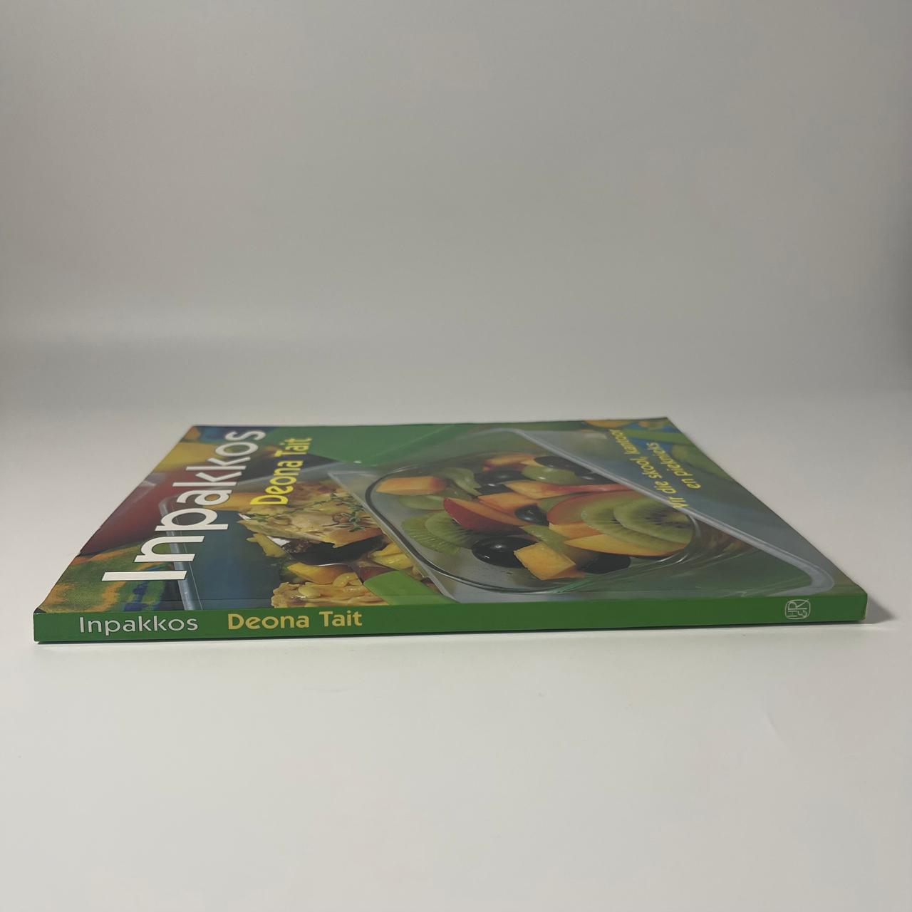 Inpakkos — Deona Tait