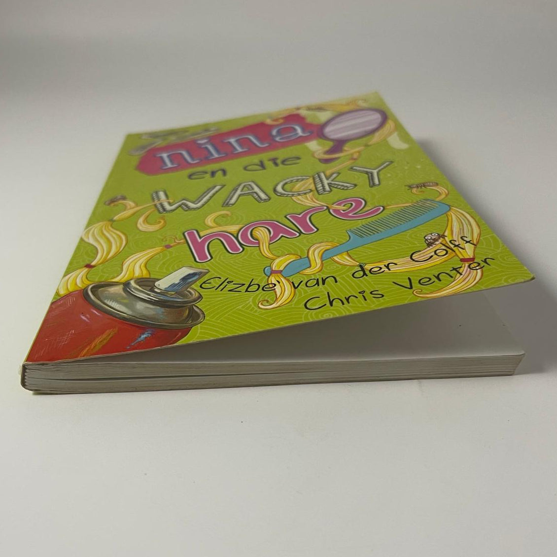 Nina en die wacky hare - Elizbè van der Colff