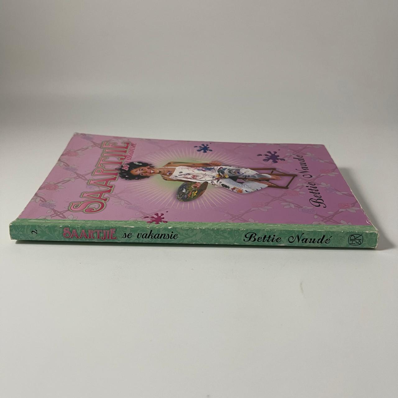 Saartjie se Vakansie - Boek 2 - Bettie Naudé