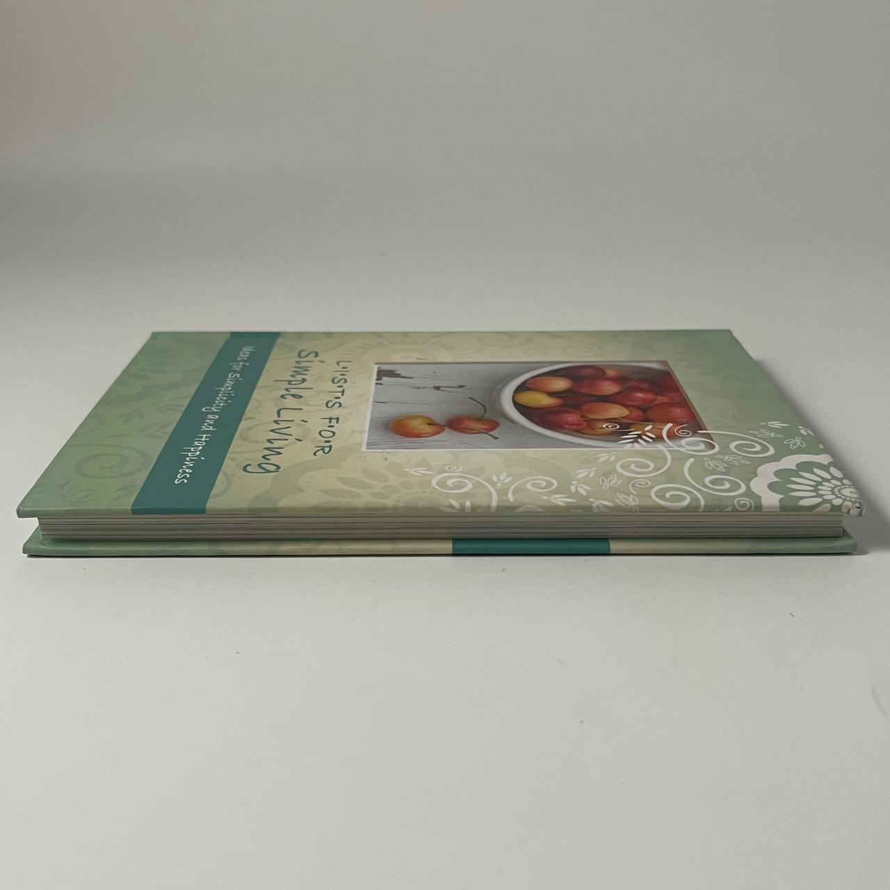 Lists for Simple Living: Ideas for Simplicity and Happiness - Regina Brett