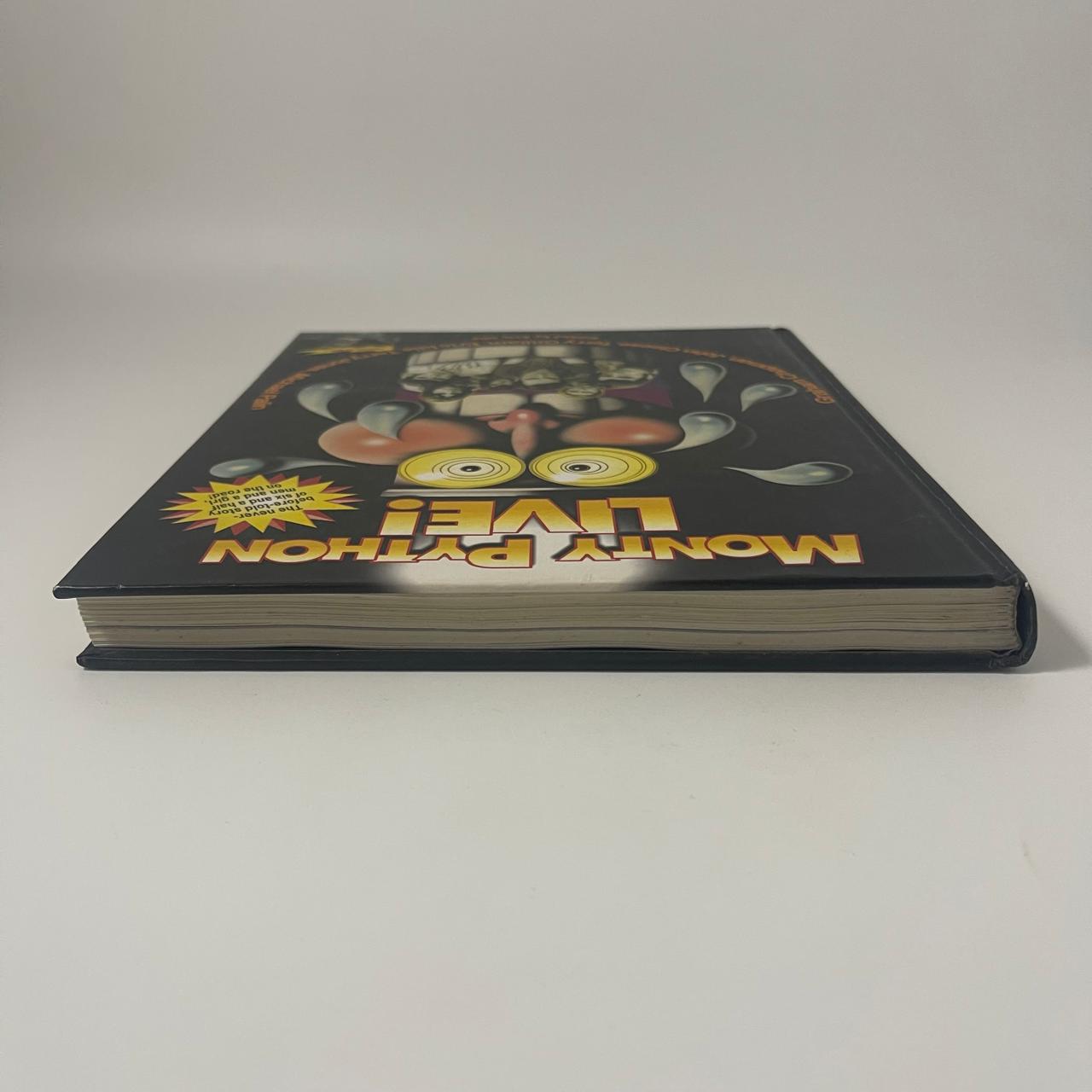 Monty Python Live! - Monty Python (Terry Gilliam, John Cleese, Terry Jones, Graham Chapman, Eric Idle, Michael Palin)