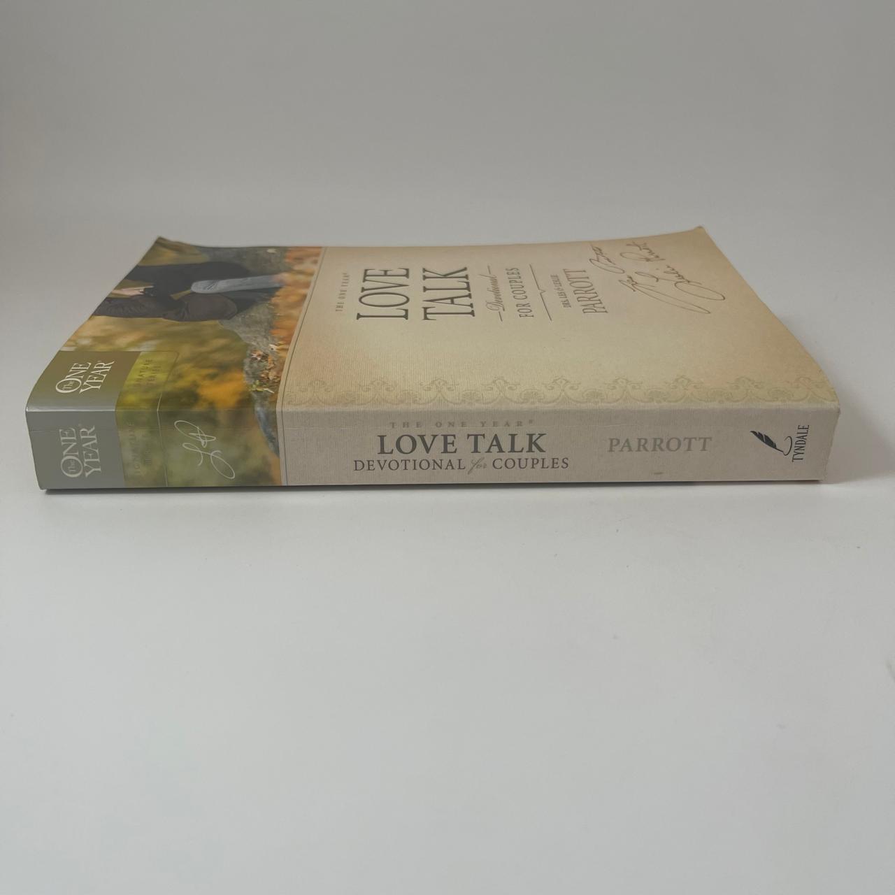 Love Talk: A Devotional for Couples - Drs. Les & Leslie Parrott