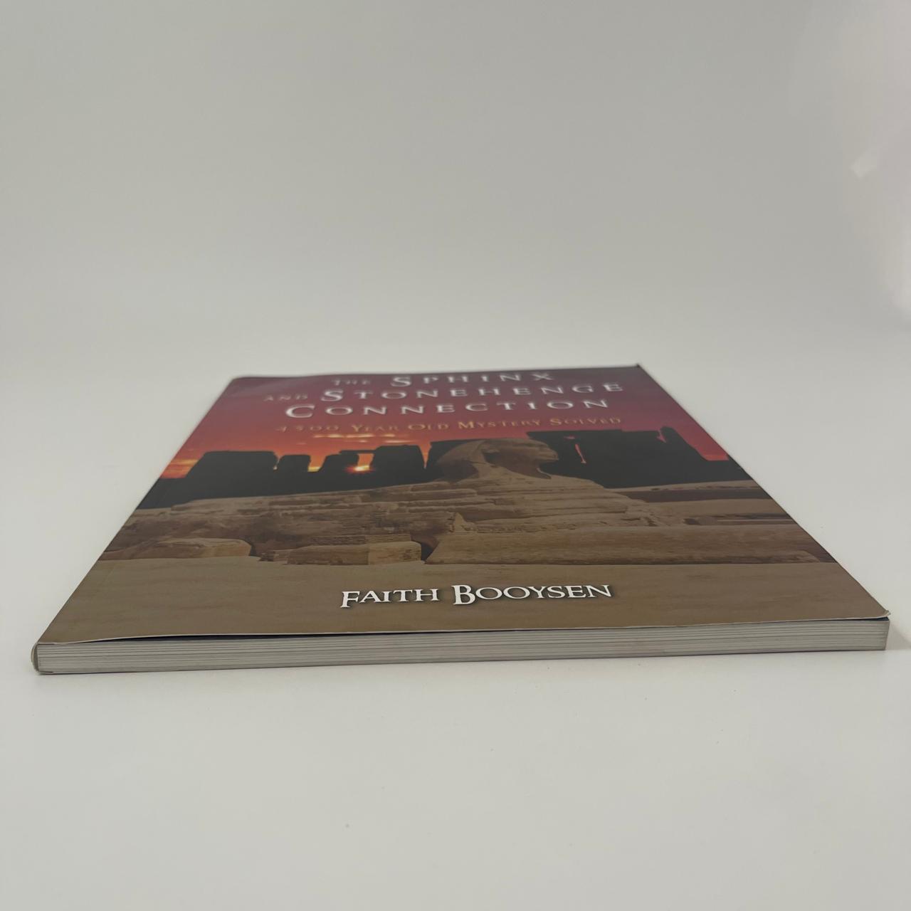 The Sphinx and Stonehenge Connection - Faith Booysen