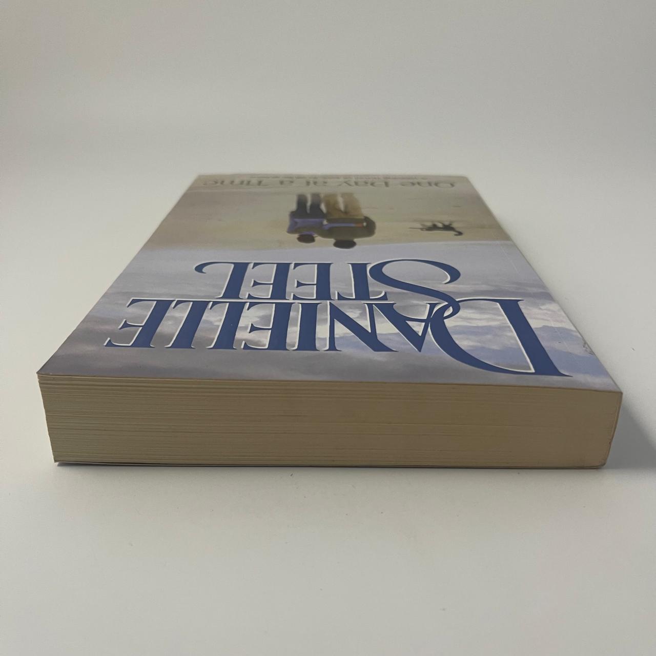 One Day at a Time - Danielle Steel