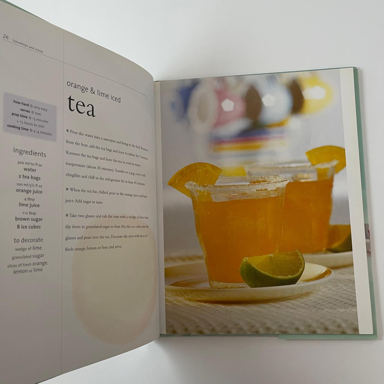 Smoothies and Juices - Christine Ambridge