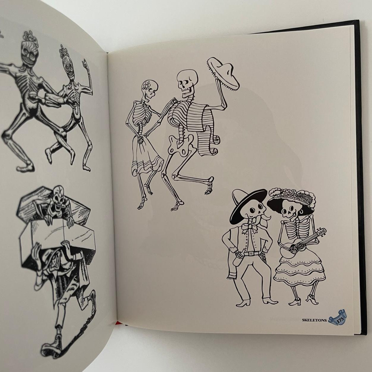 The Fantasy Tattoo Sourcebook - Andy Paciorek