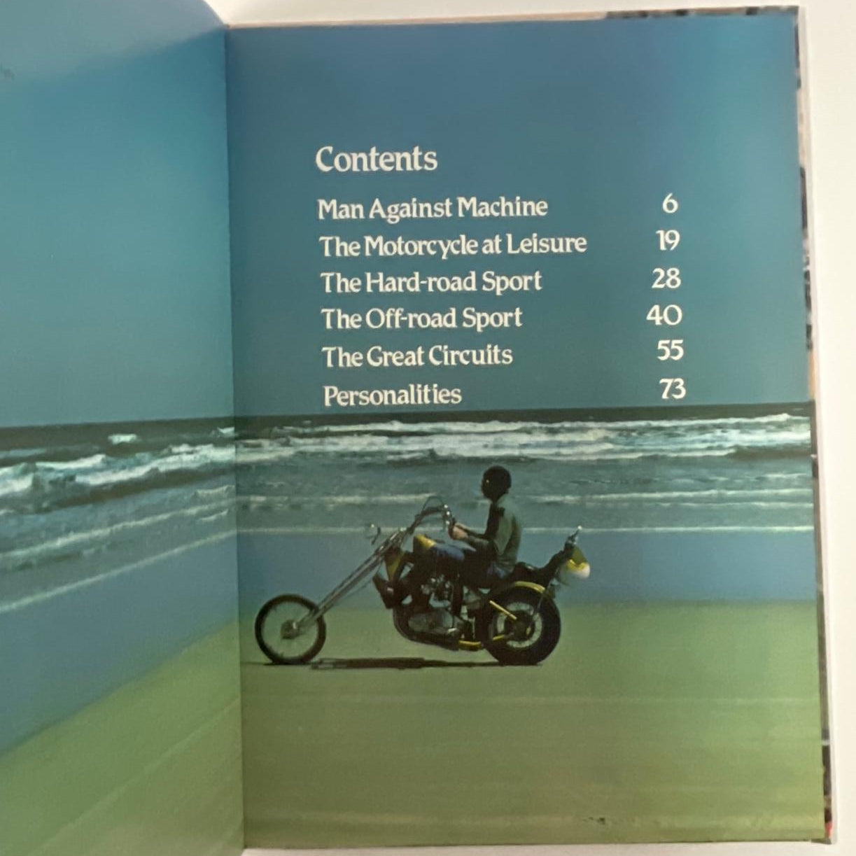 Everyone's Book of Motor Cycling - Don Morley