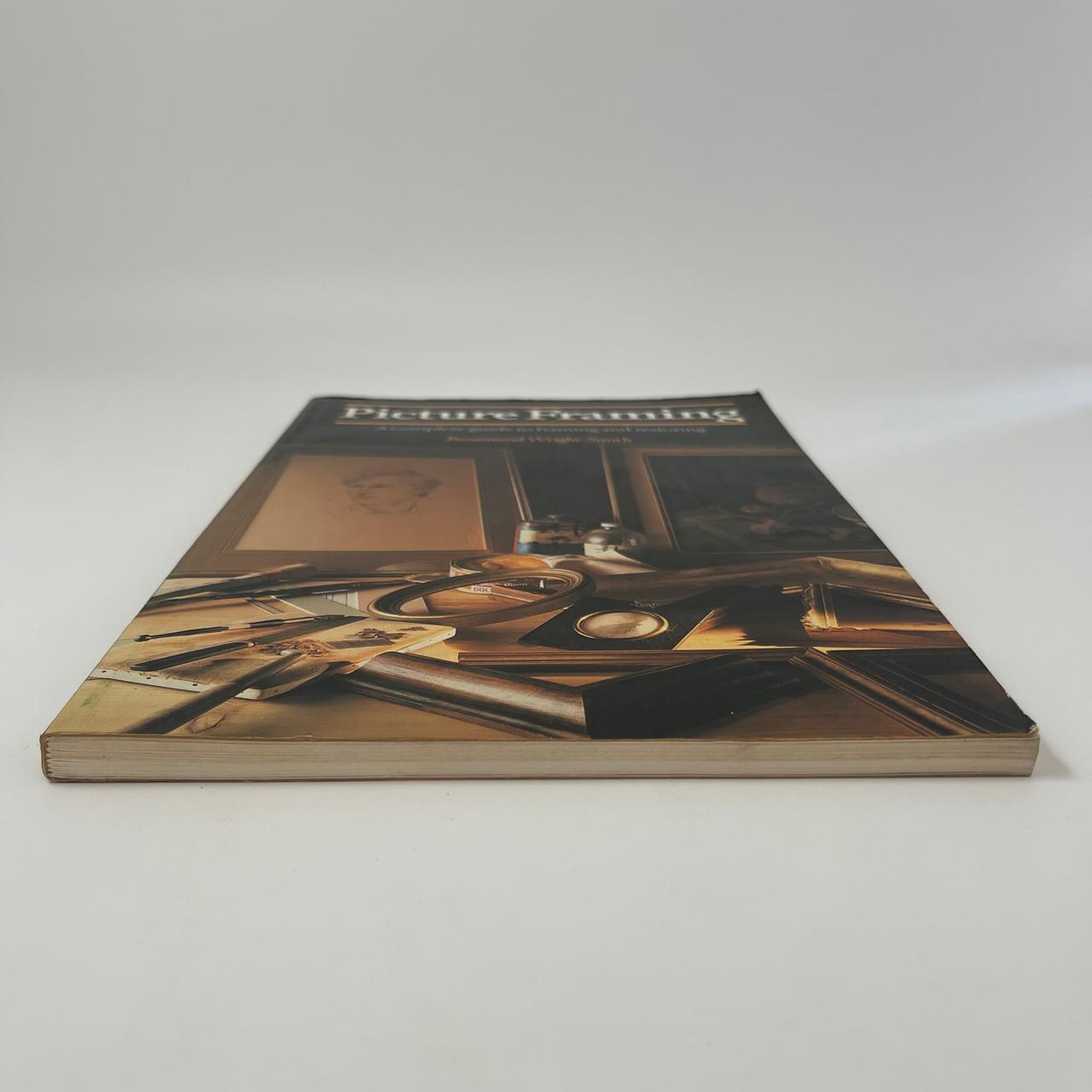 Picture Framing – Rosamund Wright-Smith