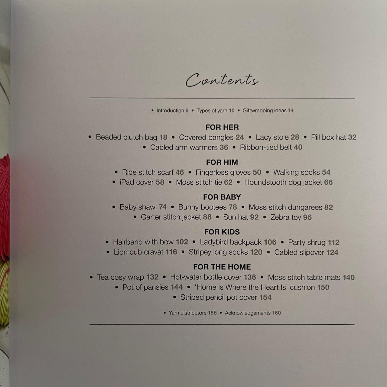 Knits to Give – 30 Knitted Gift Ideas – Debbie Bliss