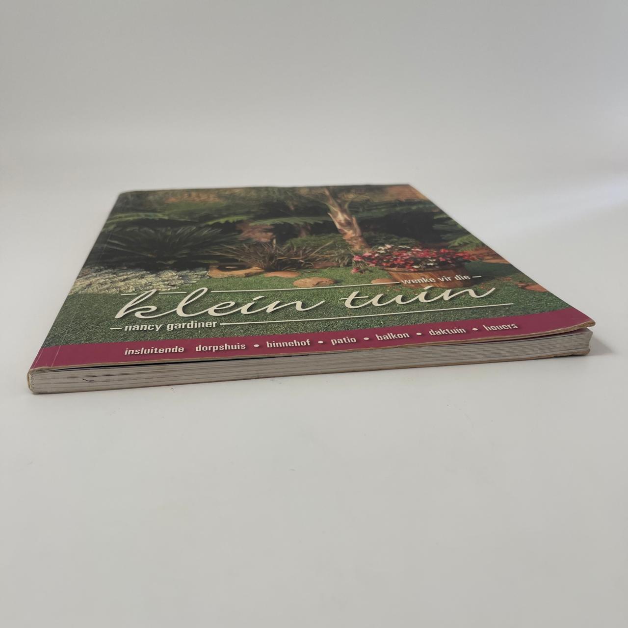 Wenke vir die Klein Tuin – Nancy Gardiner
