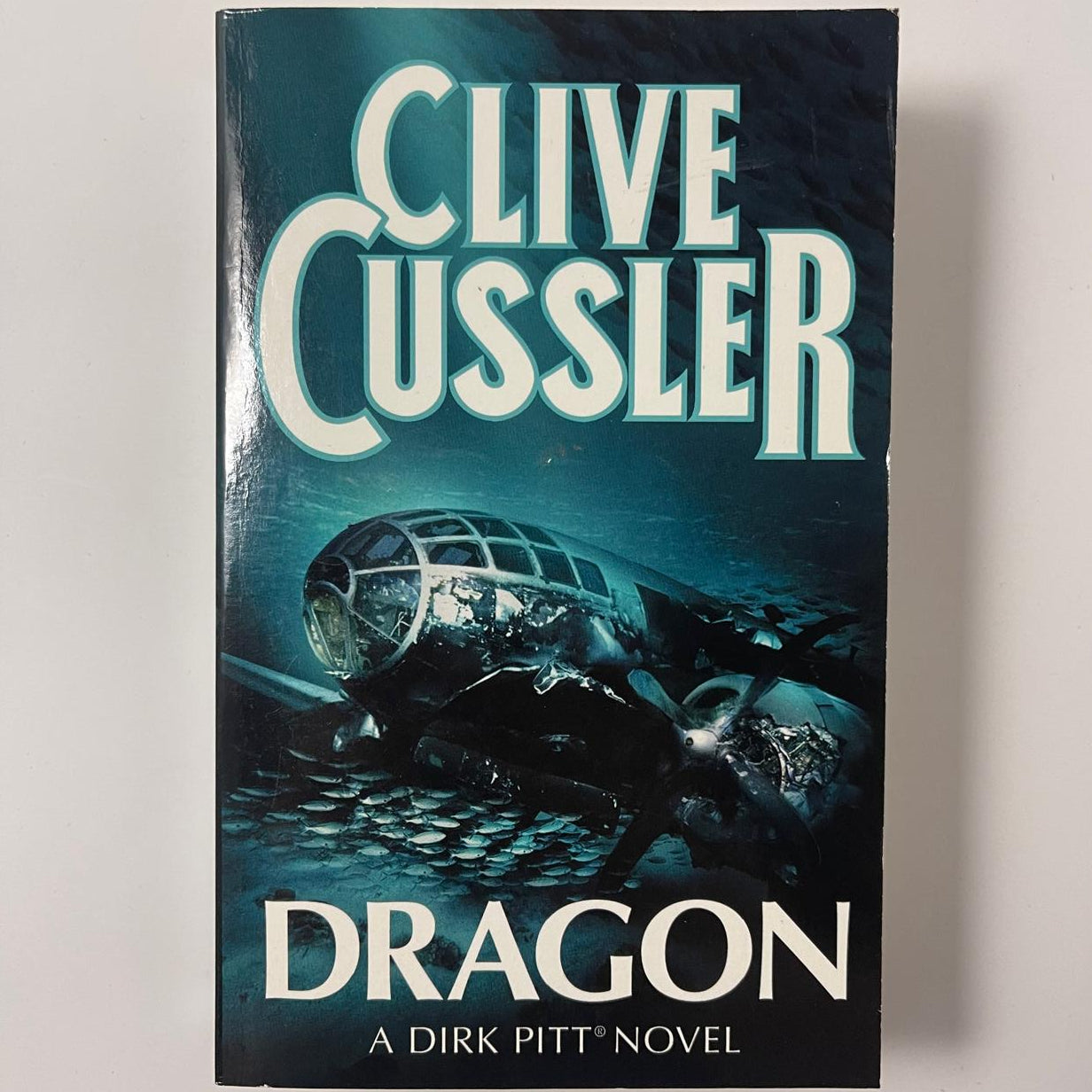Dragon (A Dirk Pitt Adventure) – Clive Cussler