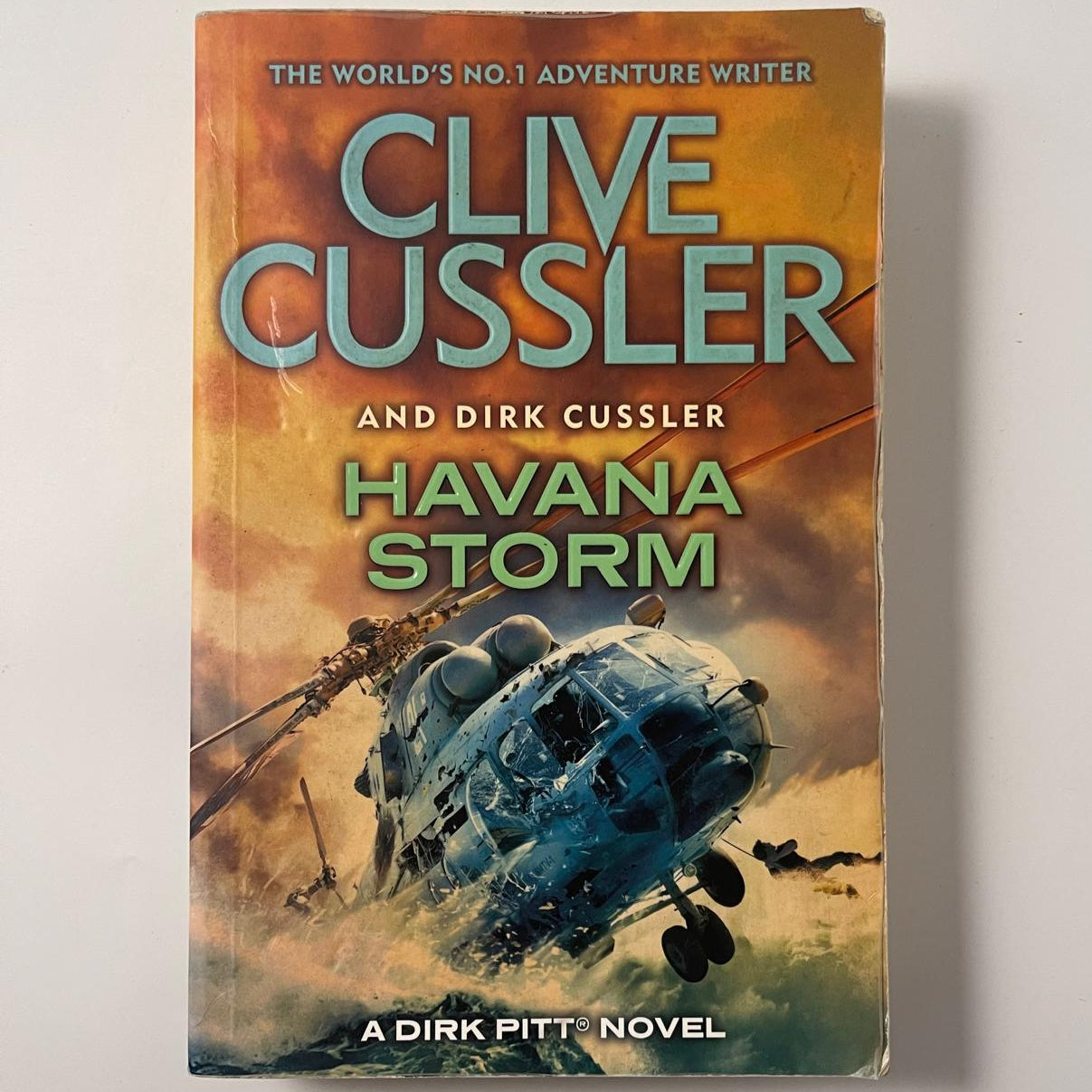 Havana Storm (A Dirk Pitt Adventure) – Large Format - Clive Cussler & Dirk Cussler