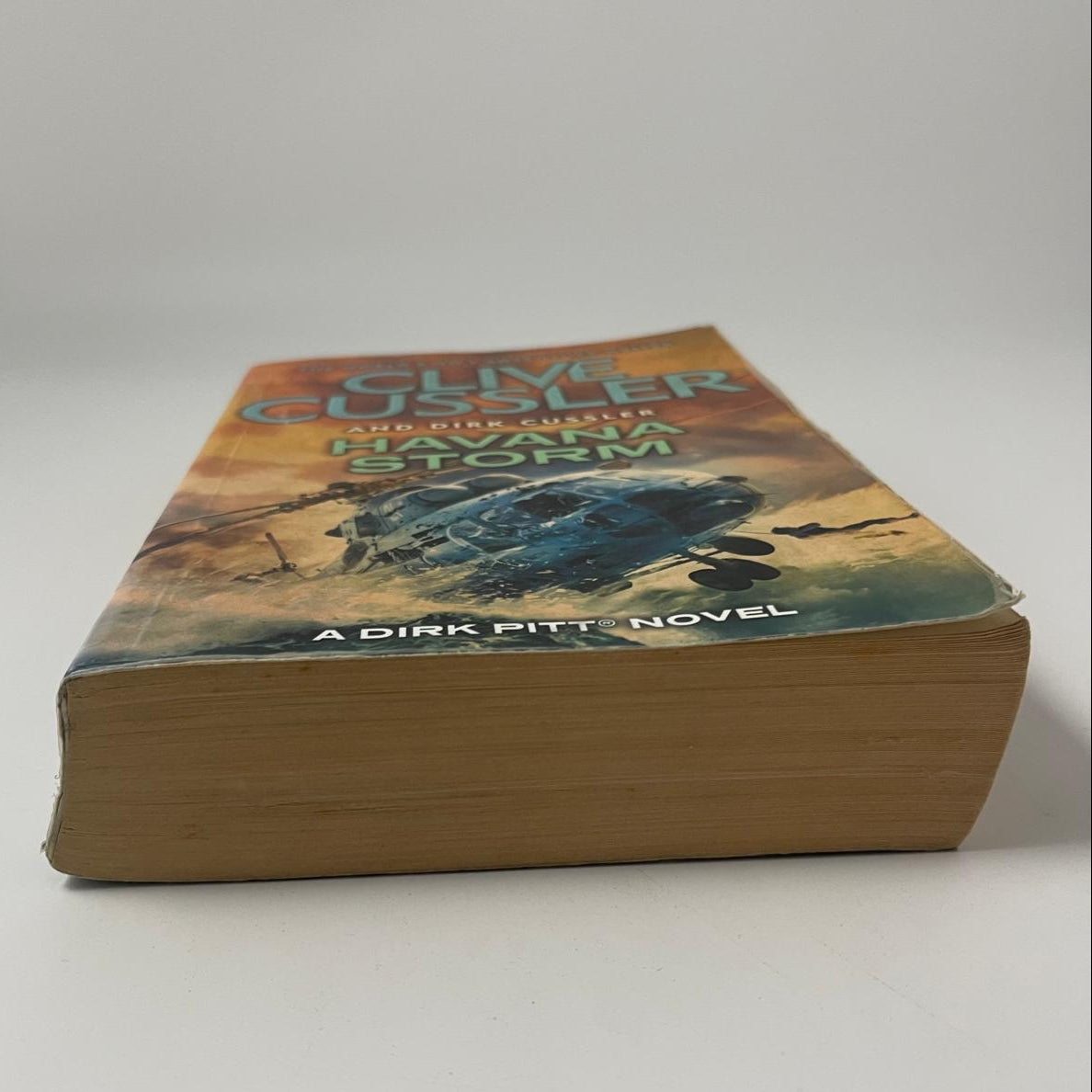 Havana Storm (A Dirk Pitt Adventure) – Large Format - Clive Cussler & Dirk Cussler
