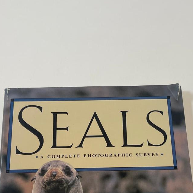 Seals: A Complete Photographic Survey