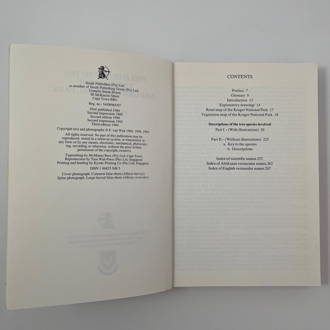 Field Guide to the Trees of the Kruger National Park - Piet van Wyk