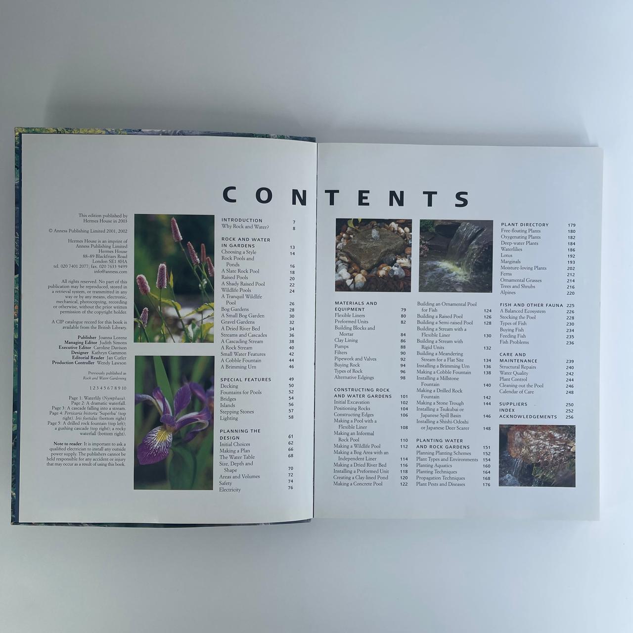 Practical Rock and Water Garden: A Step-by-Step Guide from Planning and Construction to Plants and Planting - Peter Robinson
